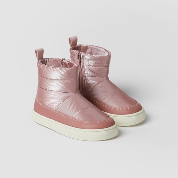 Zara Other - NWT Zara Size 5.5 infant quilted pink ankle boots zip closure